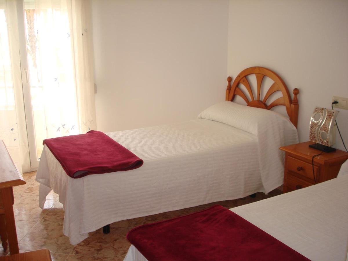 Pension Sol Y Playa 카로보네라스 외부 사진