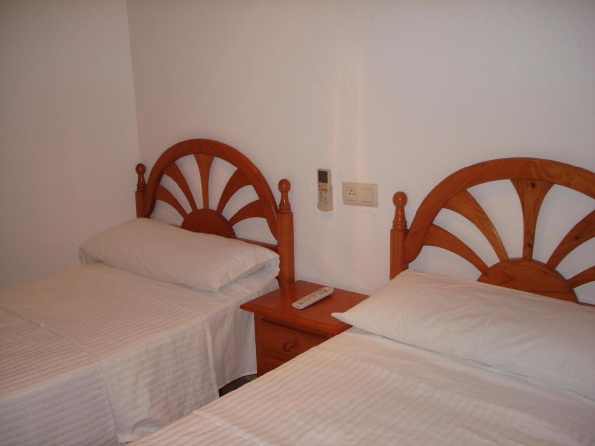 Pension Sol Y Playa 카로보네라스 외부 사진
