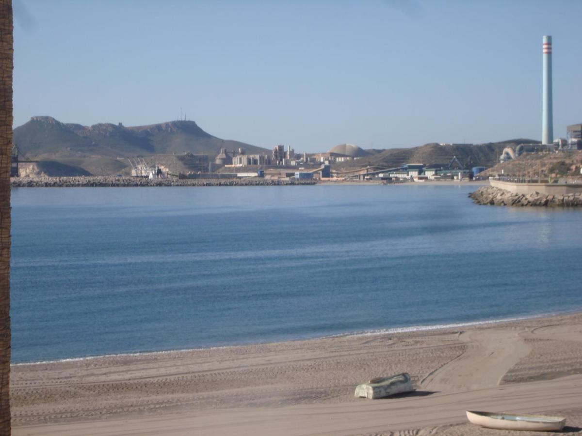 Pension Sol Y Playa 카로보네라스 외부 사진