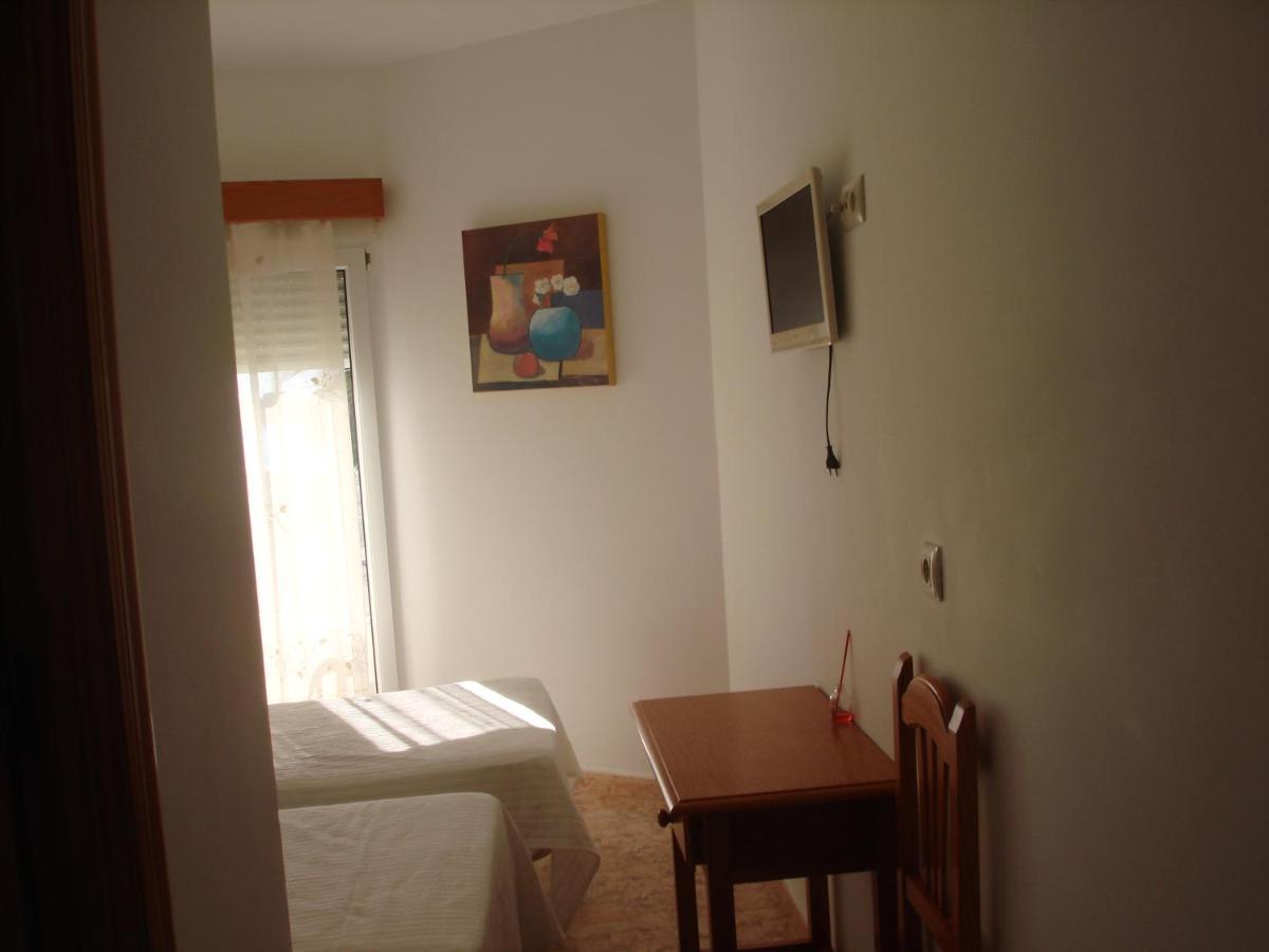 Pension Sol Y Playa 카로보네라스 외부 사진